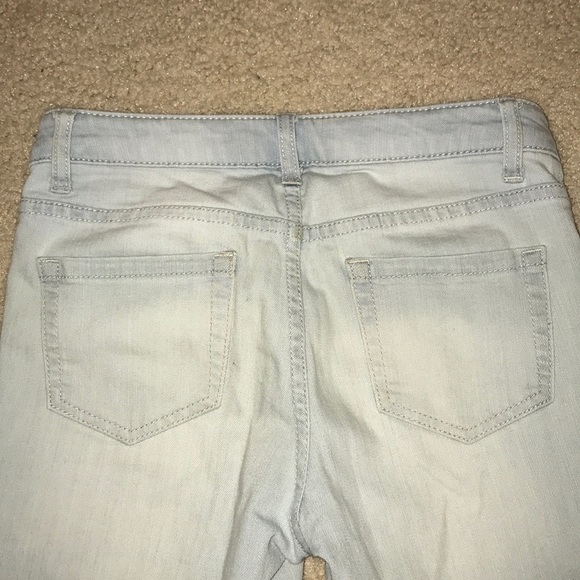 cherokee blue capris jeans - Picture 3 of 4